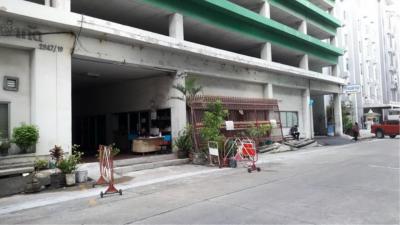 31825 - Ramkhamhaeng Road, office building, area 1,572 sq m.