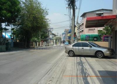 36408 - Commercial building for sale, 2 units, 4 floors, Theot Phra Kiat Road. (Bang Kruai-Sai Noi) area 36 sq wa