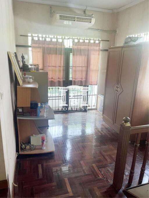 41926 - Single house for sale, Pruekchat Saensuk Village, area 62 sq m., Ramkhamhaeng 118.