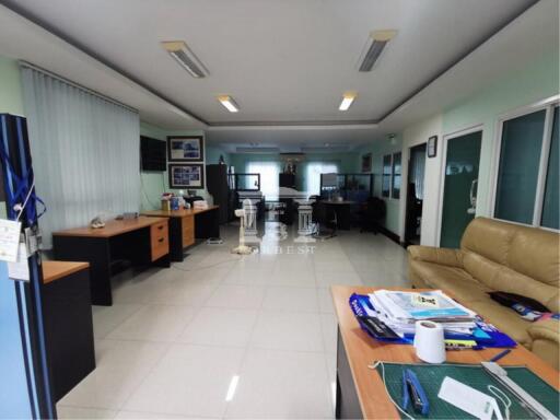 40843 - *Sole Agent* Office building for sale between Suthisan, near Saphan Khwai - Vibhavadi, 4 floors, usable area 510 sq m.