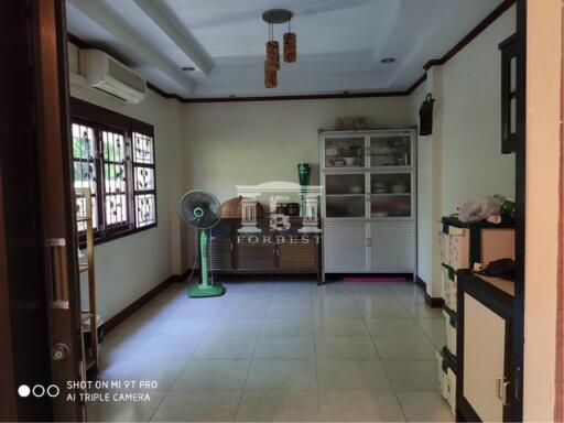 90144 - 2 houses for sale on 111.9 square wah of land, Kannaphisek Road, beautiful house, very cheap.