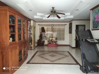 90144 - 2 houses for sale on 111.9 square wah of land, Kannaphisek Road, beautiful house, very cheap.
