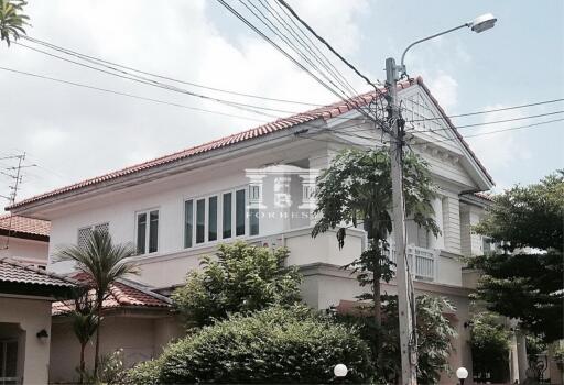 42275 - 2-story detached house for sale in Benyapha-Pinklao Village, area 67.4 sq m.