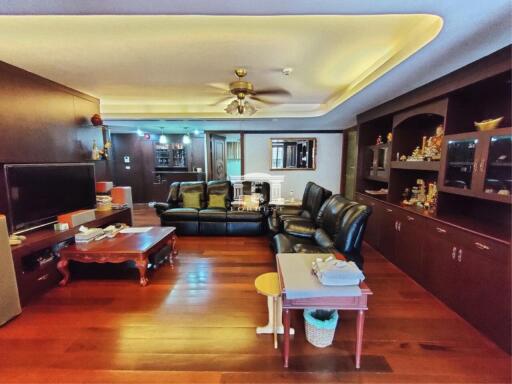 43060 - Condo for sale, Supreme Residence, 2nd floor.