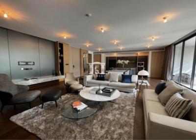 90626 - Condo Issara Collection Sathorn, area 248.78 sq m. Ready to move in