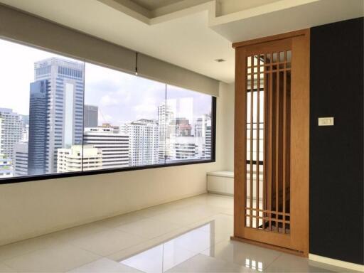 39834 - For sale: Liberty Park, 27th floor, Sukhumvit 21, area 239.50 sq m.