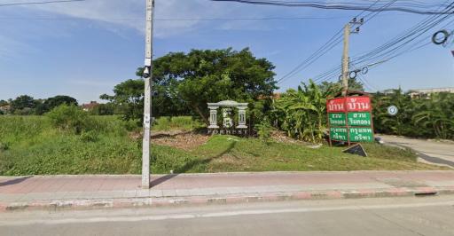 43210 - Land for sale, next to Srinakarin-Romklao Road, area 3-1-85.60 rai, near MRT Sri Kritha.