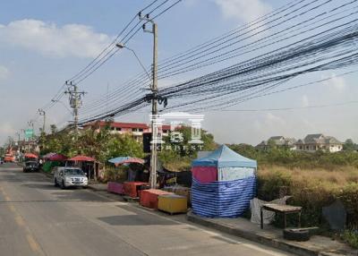 43265 - Land for sale, area 9-0-34.4 rai, next to Anamai Ngam Charoen.