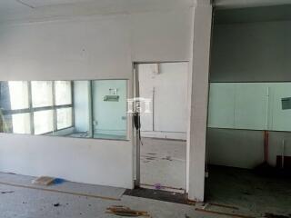 43304 - 6 floors, 2 units, area 23.5 sq m, next to Charoen Krung Road, Commercial building for sale