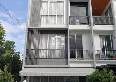 90802 - 3 floors, area 29.10 sq m, near Fashion Island, Townhome for sale