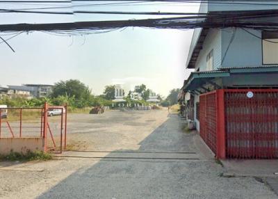 43432 - Pak Nam, Samut Prakan Land for sale, area 5-0-02 rai, On the Sukhumvit Road.