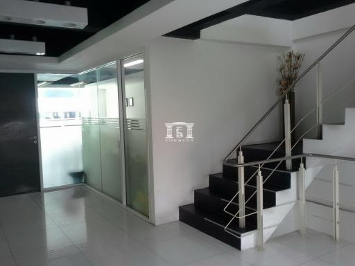 43430 - Sukhumvit 39, Office building for rent, area 1100 sq m,