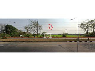 43447 - Land for sale, area 112-3-48.2 rai, next to Rangsit-Nakhon Nayok Road.