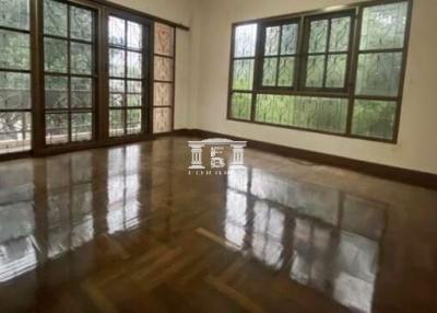 43409 - 2-story, area 131 sq m, Pradipat 3, House for sale.
