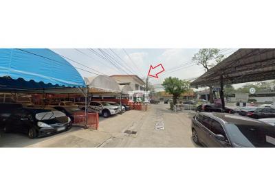 43538 - Land for sale with 2-story building, On the Prasert Manukit road., area 73 sq w., near BTS Kasetsart University.