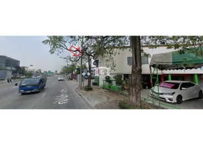 43538 - Land for sale with 2-story building, On the Prasert Manukit road., area 73 sq w., near BTS Kasetsart University.