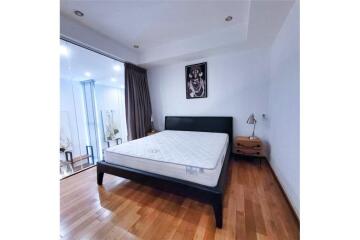 For Rent: Duplex at The Emporio Place - Prime Location on Sukhumvit 24 - 920071001-12637