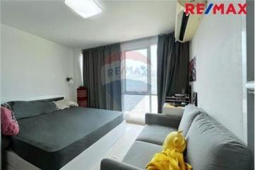 33 Sqm., 1 Bed Condo listed for ฿ 215,000.