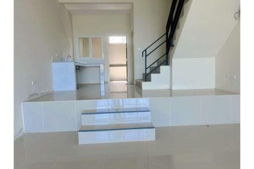 92 Sqm., 2 Beds, 3 Baths Townhouse listed for ฿ 2,900,000.
