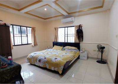 Cozy 3-bedroom house for Sale Hill Side Village - 920471001-1338