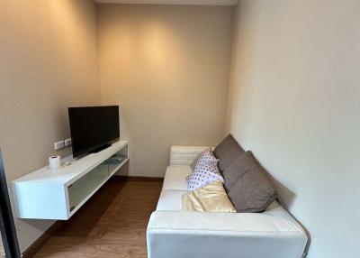 1 Bed condo to rent at Himma Garden Condominium
