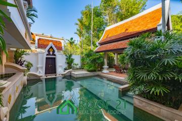 Charming Thai-Bali Style House: Fully Furnished 400 Meters from Na Jomtien Beach/S-0784