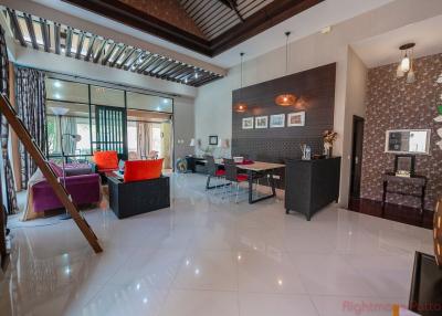 3 Bed House For Rent In East Pattaya - The Village Horseshoe Point