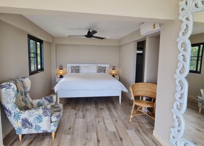 4 bedrooms Seaview house for sale in Koh Phangan