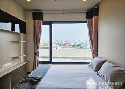 1-BR Condo at Onyx Phahonyothin near BTS Saphan Khwai