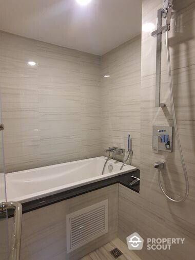 2-BR Condo at Klass Siam near BTS National Stadium