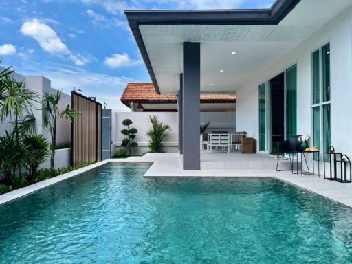 Newly and Modern Poolvilla with 5 bedrooms