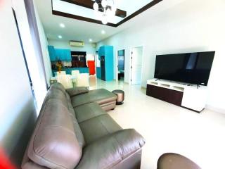 Spacious 3-bedroom House with private pool