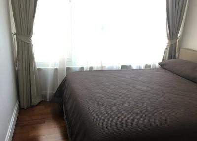 Q Langsuan 2 bedroom condo for rent