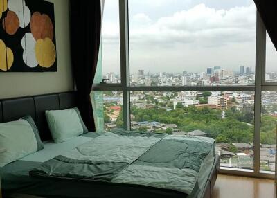 1 Bedroom For Rent in Le Luk Sky Walk, Phra Khanong