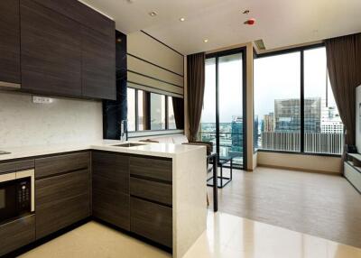 The Esse Asoke  1 Bedroom Luxury Condo in Central Location