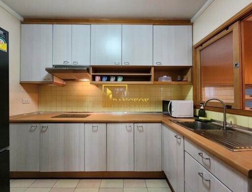 Supalai Place  2 Bedroom Condo For Rent in Phrom Phong