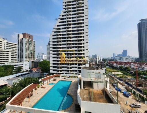 Supalai Place  2 Bedroom Condo For Rent in Phrom Phong