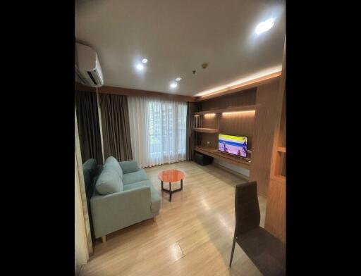 Life@Sathorn  2 Bedroom Condo in Sathorn