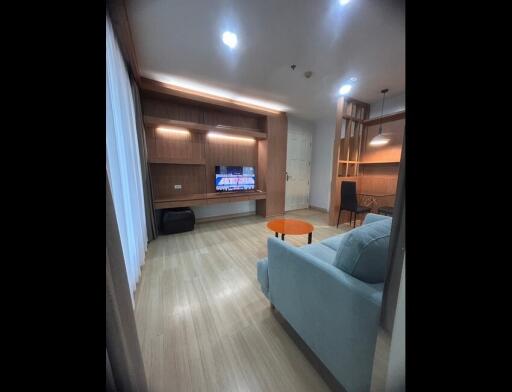 Life@Sathorn  2 Bedroom Condo in Sathorn