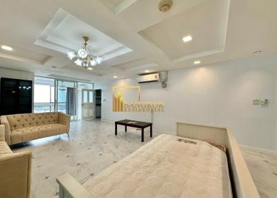 President Park  Pet Friendly 3 Bedroom Condo For Sale in Phrom Phong