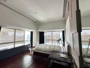 Le Raffine 39  Luxurious 3 Bedroom Duplex Condo With Private Pool