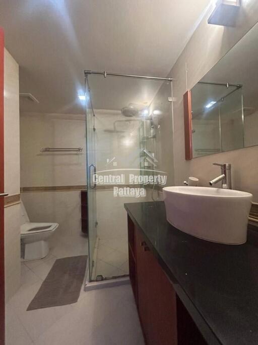 Spacious, 2 bedroom, 1 bathroom for rent in City Garden Residence, central Pattaya.