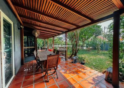 Spacious, 3 bedroom, 2 bathroom house with large garden, for sale in East Pattaya.