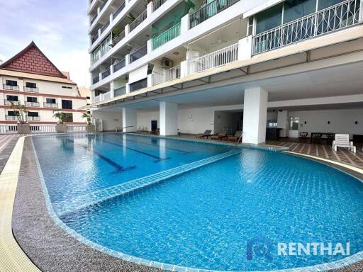 Ready to move in! Large studio unit in Wongamat Garden Beach Pattaya