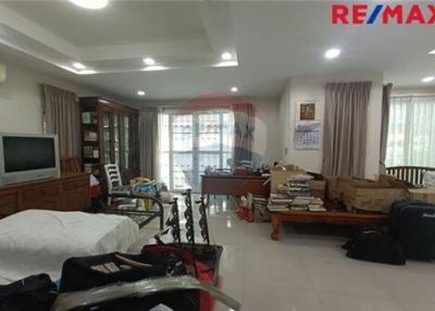 250 Sqm., 3 Beds House listed for ฿11,500,000.