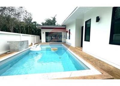 145 Sqm., 2 Beds, 2 Baths House listed for ฿ 4,700,000.
