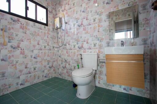 2 ห้องนอน, 3 ห้องน้ำ บ้าน ราคา ฿ 17,000/เดือน