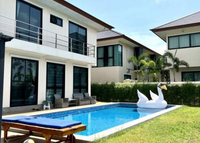 Pool Villa for Sale in Nong Plalai