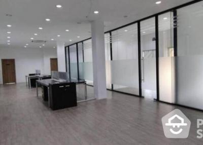 Commercial for Rent in Bang Chak