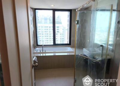 4-BR Condo at Villa Asoke near MRT Phetchaburi